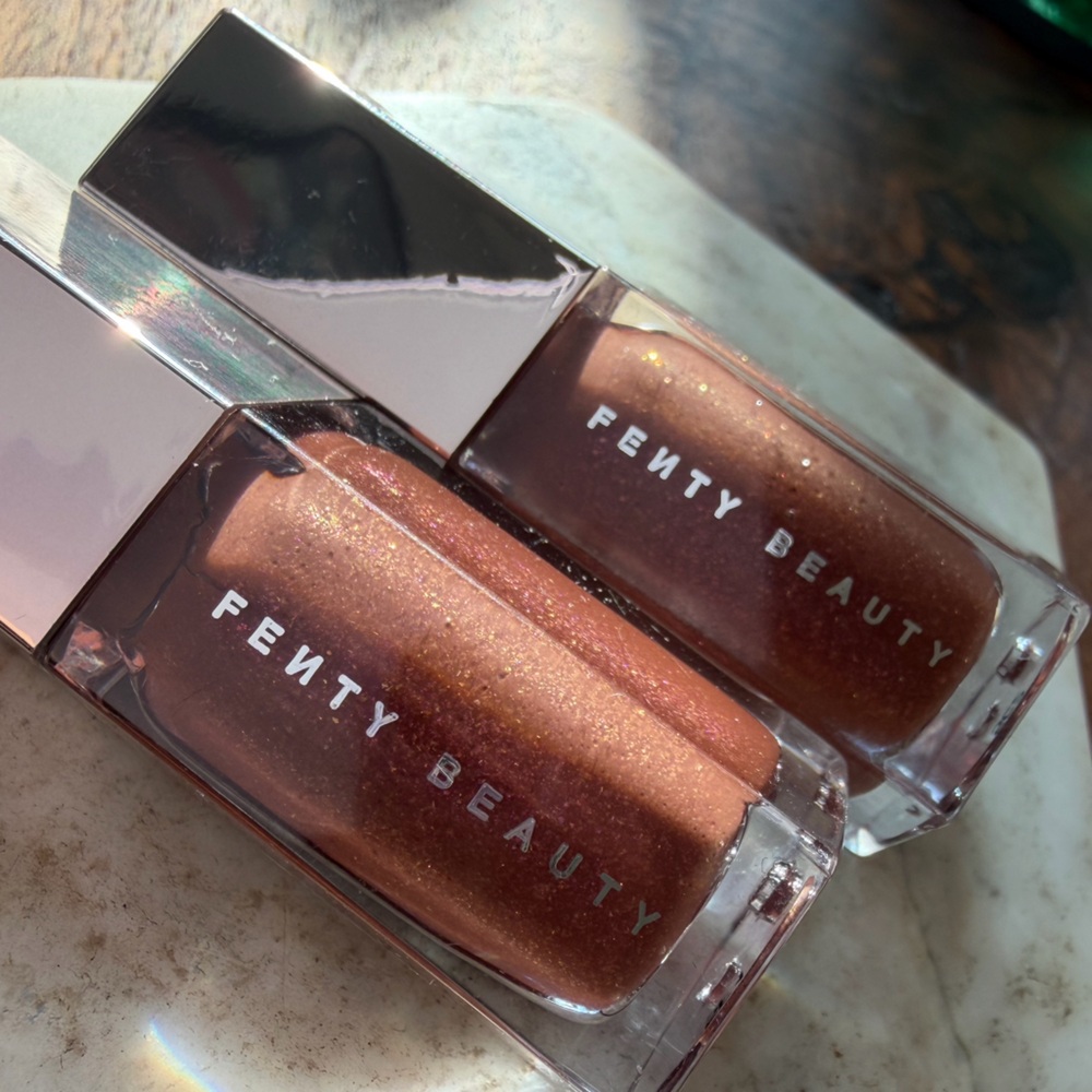 BUNDLE OF 2! Mini Fenty Beauty Gloss Bomb Universal Lip Luminizer - Hot Chocolit